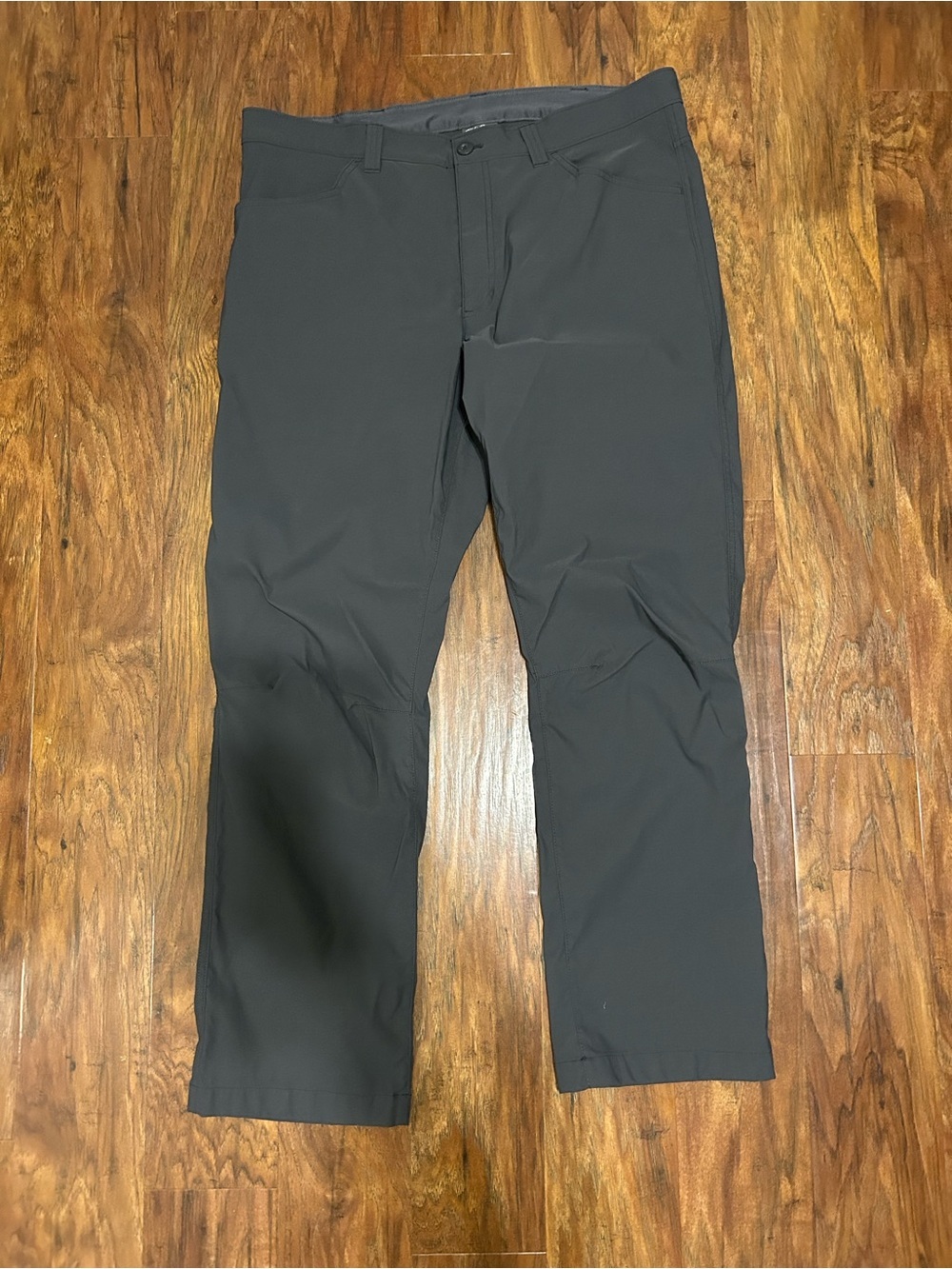 Men's Eddie Bauer Tech Pants Stretch Lightweight Moisture Wicking Comfort Grey